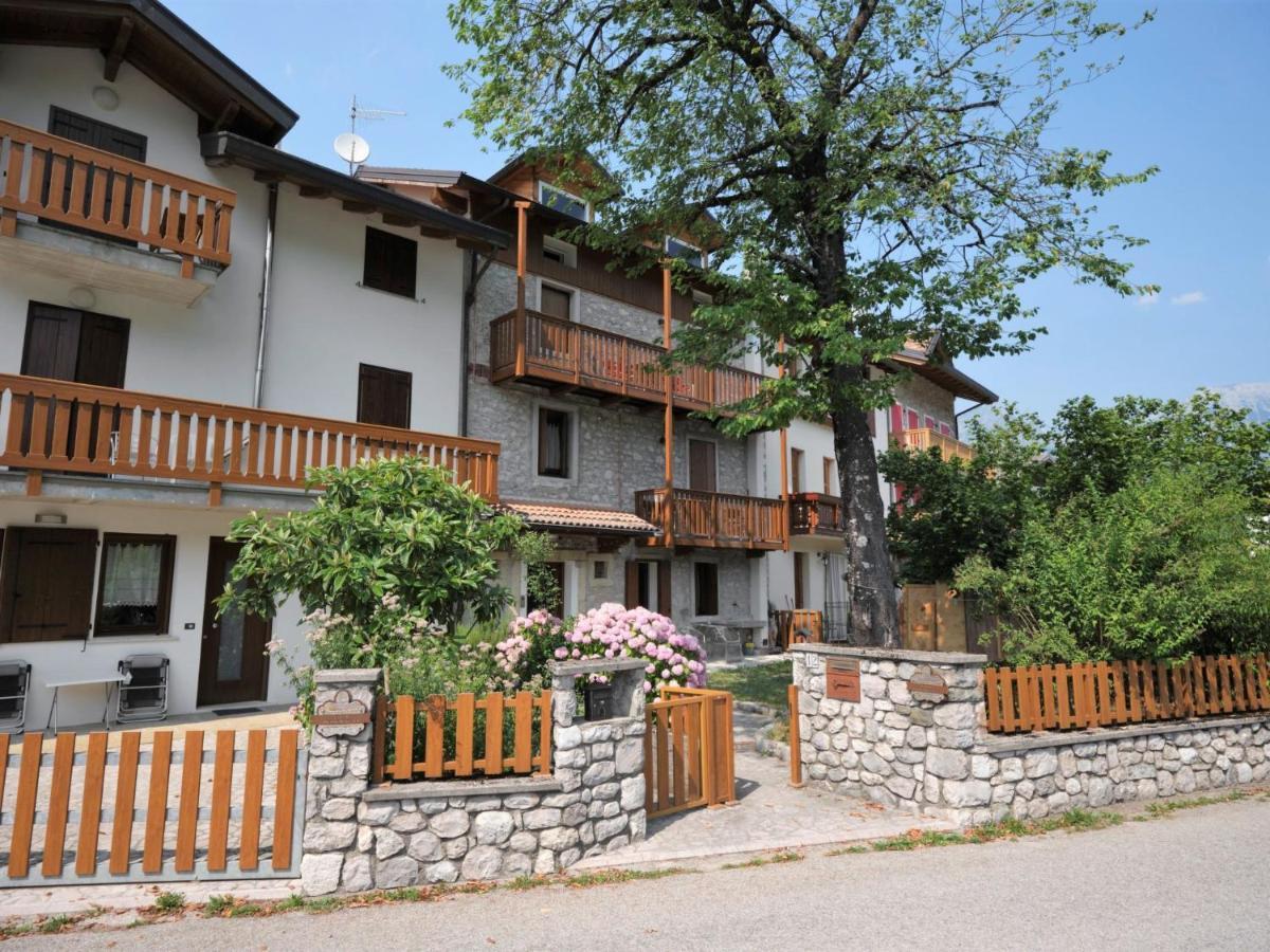 Apartment Albergo Diffuso - Cjasa De Pagnocca-1 By Interhome Barcis Exteriör bild